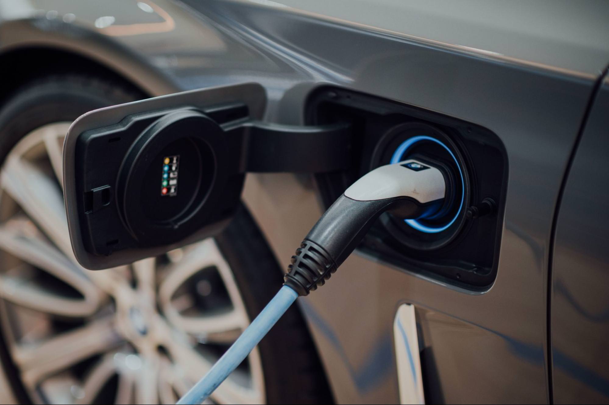 nabíjecí kabel pro elektromobily, nabíjení elektromobilu