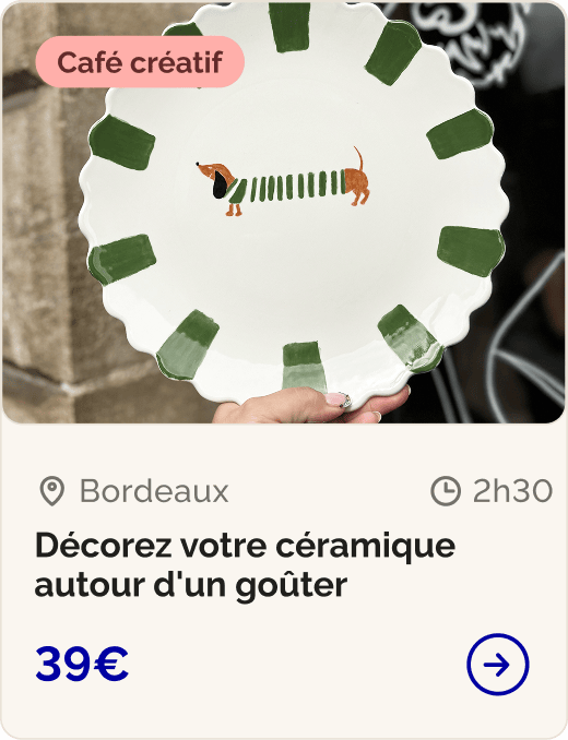 Décorez votre céramique autour d'un goûter